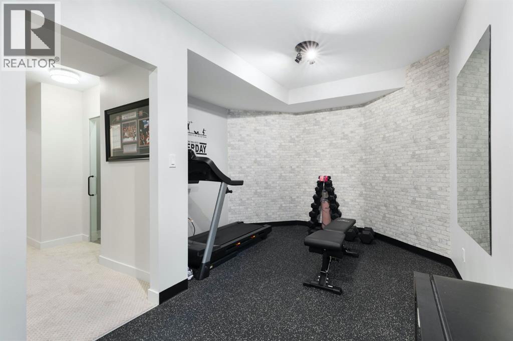 47 Canterbury Court SW