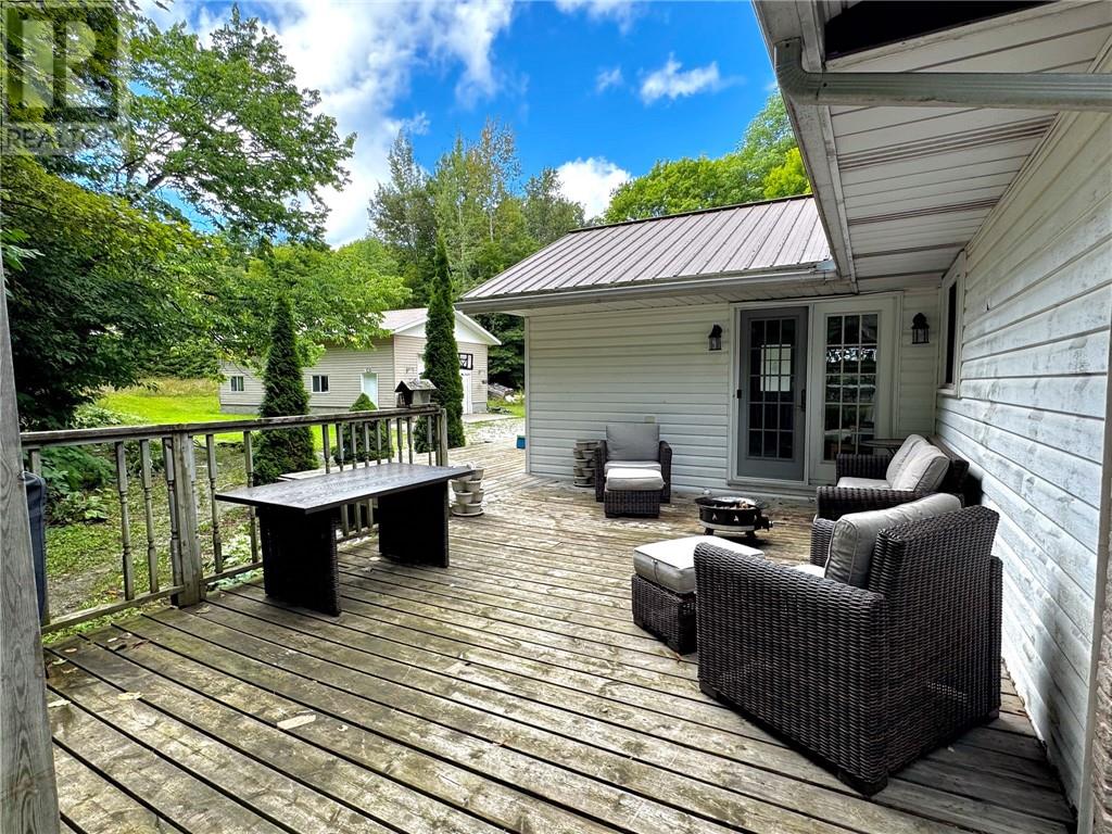 187 Cress Road, Mindemoya, Ontario  P0P 1S0 - Photo 11 - 2131032