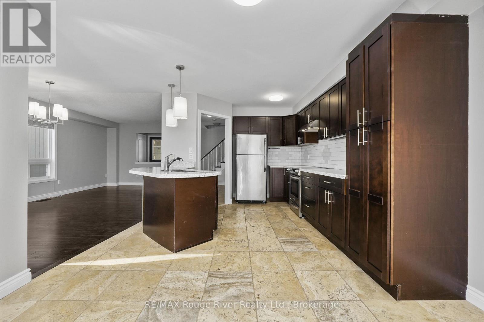 23 Bridges Drive, Clarington (Newcastle), Ontario  L1B 1M7 - Photo 13 - E14109360