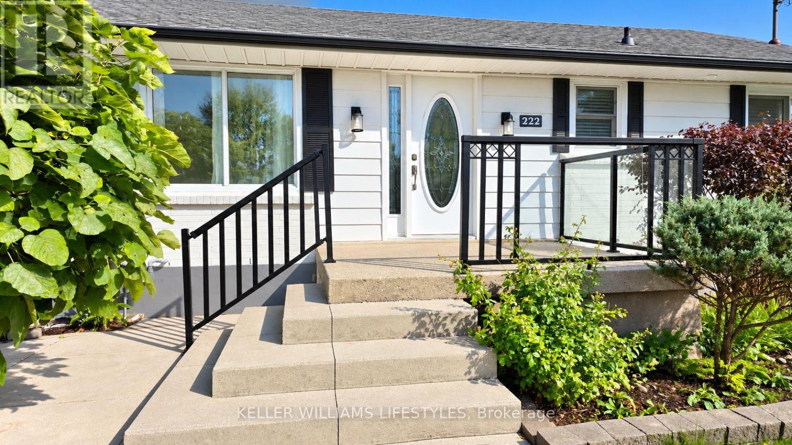 222 Starlight Avenue, London East (East H), Ontario  N5W 4X9 - Photo 2 - X14109364