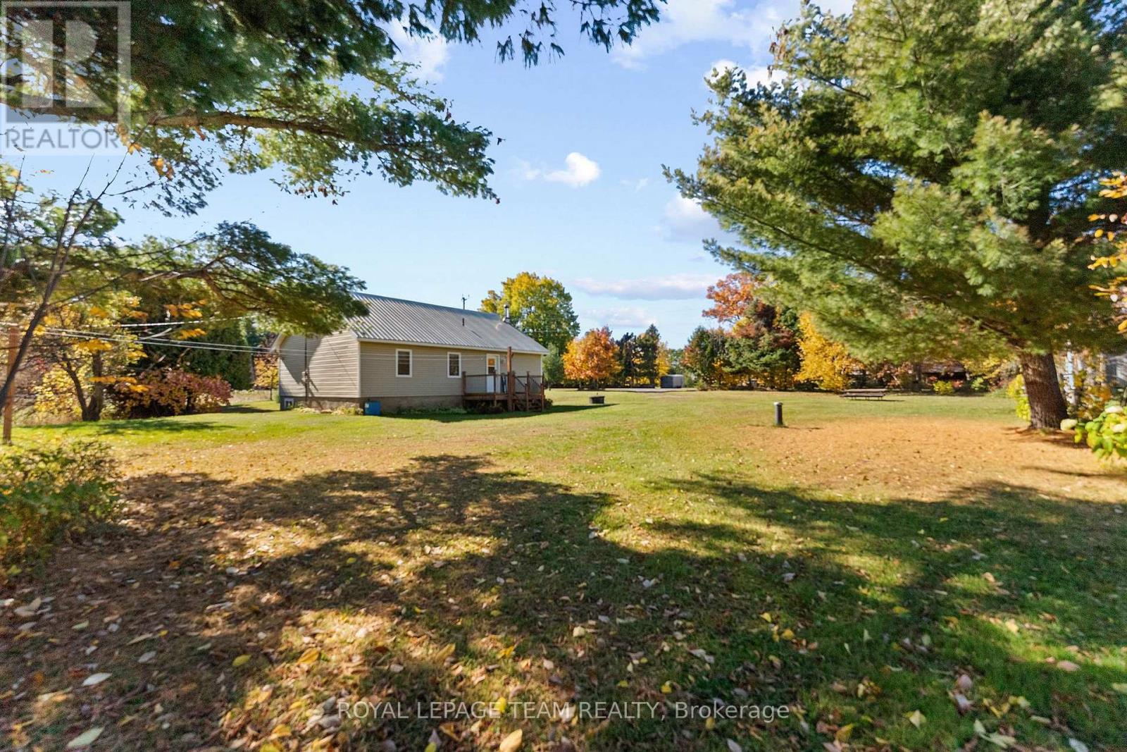 16 Royal Pines Road, North Algona Wilberforce, Ontario  K0J 1T0 - Photo 3 - X14109340