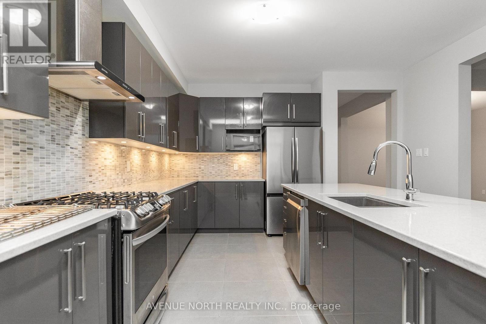 246 Aquarium Avenue, Ottawa, Ontario  K4A 1L2 - Photo 12 - X14109370