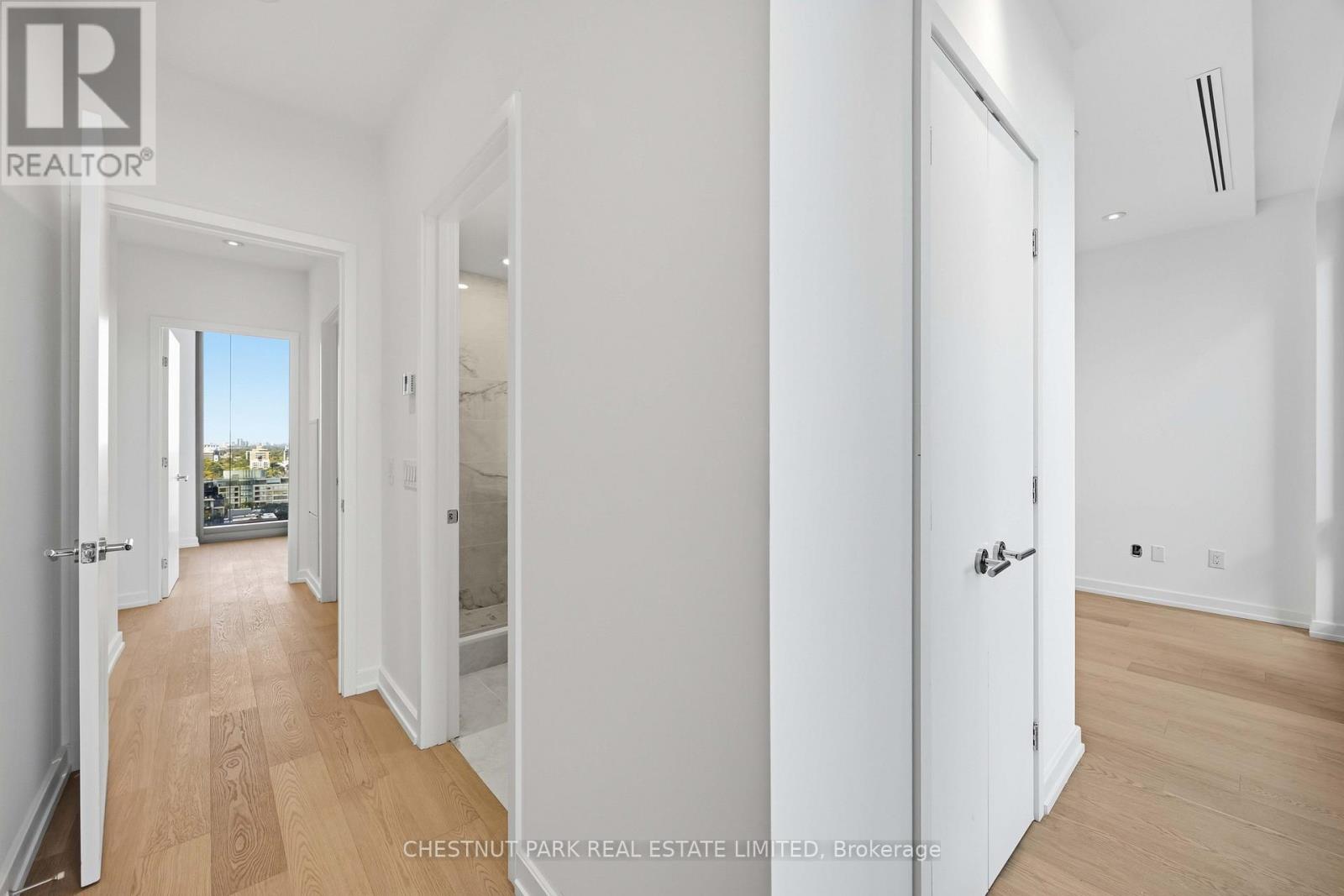 1402 - 1315 Bay Street, Toronto (Annex), Ontario  M5R 2C4 - Photo 19 - C14109382