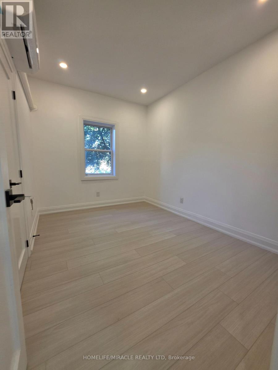 Main - U-1 - 22 Rossander Court, Toronto, Ontario  M1J 2B7 - Photo 14 - E14109348