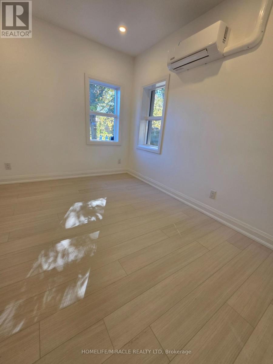 Main - U-1 - 22 Rossander Court, Toronto, Ontario  M1J 2B7 - Photo 16 - E14109348