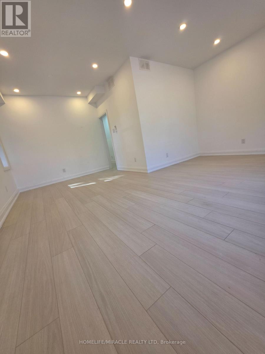 Main - U-1 - 22 Rossander Court, Toronto, Ontario  M1J 2B7 - Photo 7 - E14109348