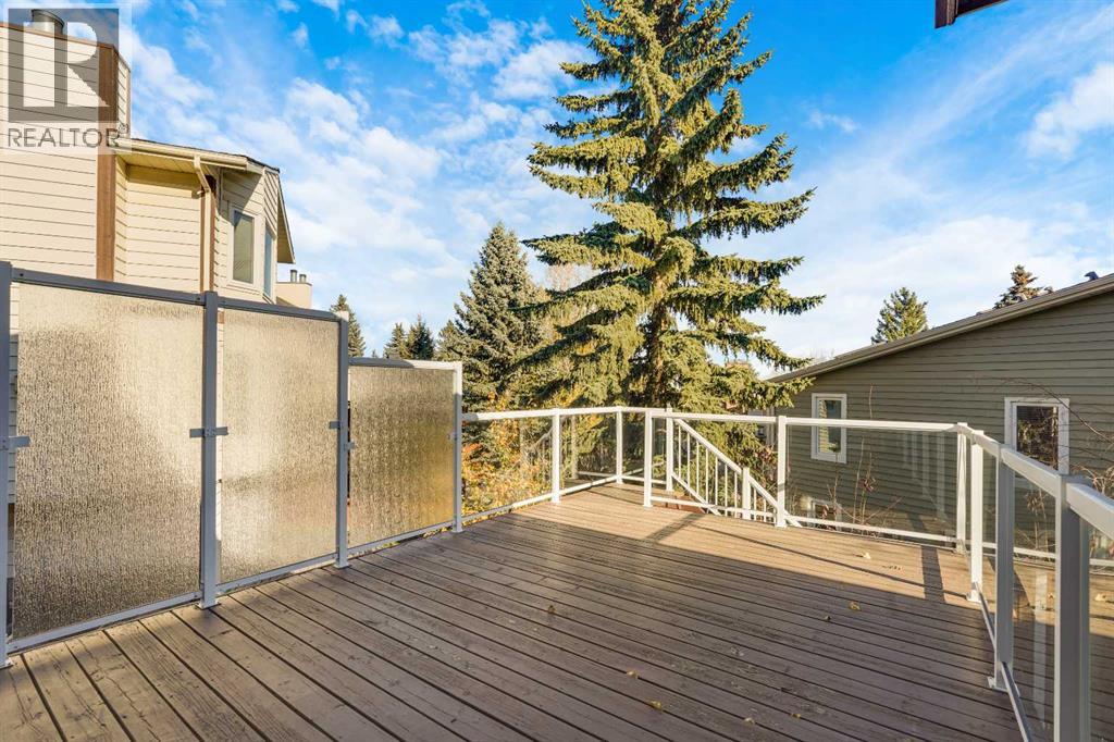 84 Strathlorne Crescent SW, Calgary, Alberta  T3H 1M8 - Photo 38 - A2353985