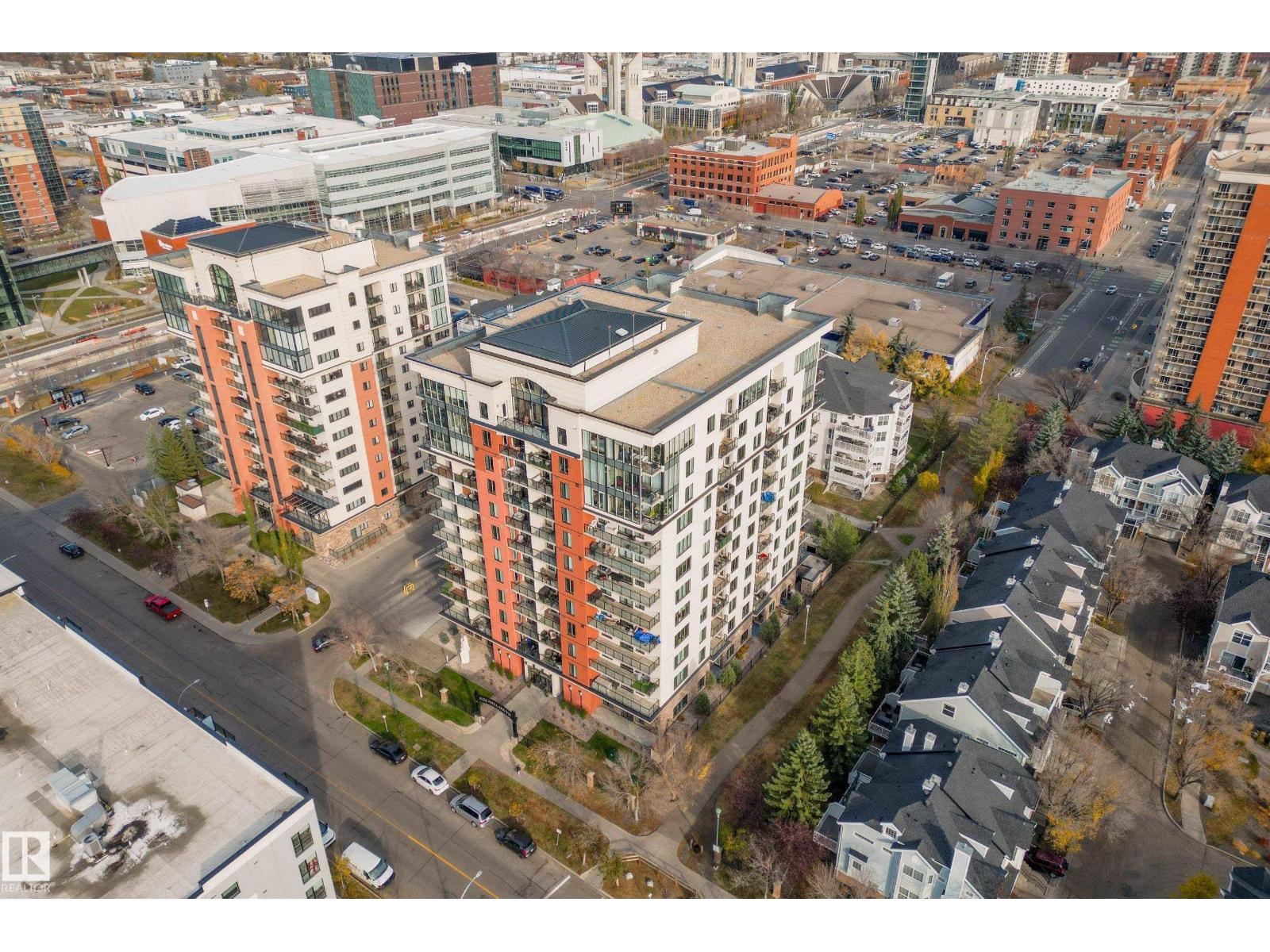 #1006 10303 111 ST NW