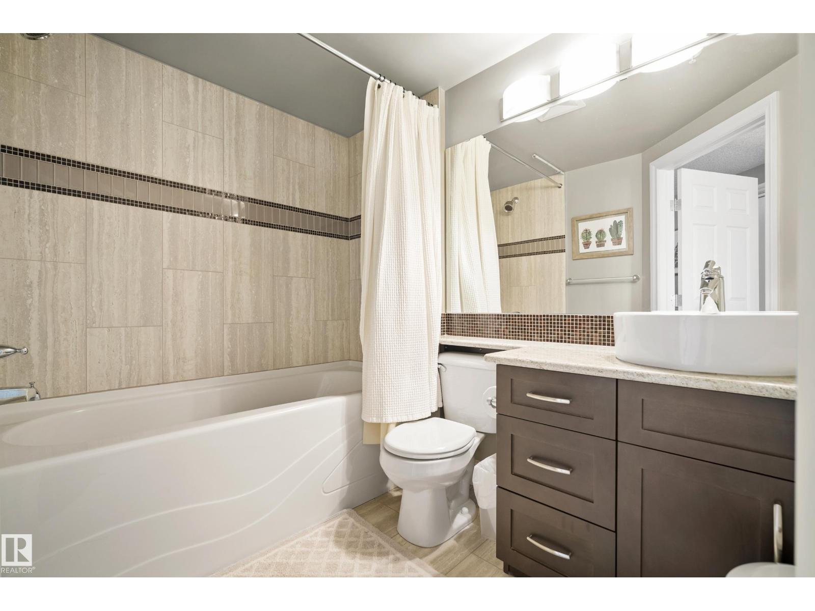 #1006 10303 111 ST NW