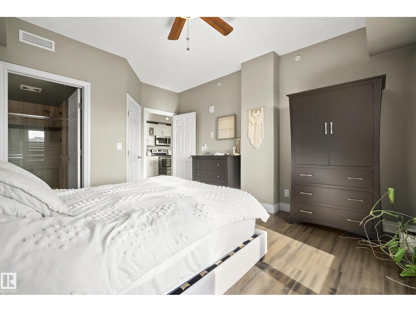 #1006 10303 111 ST NW