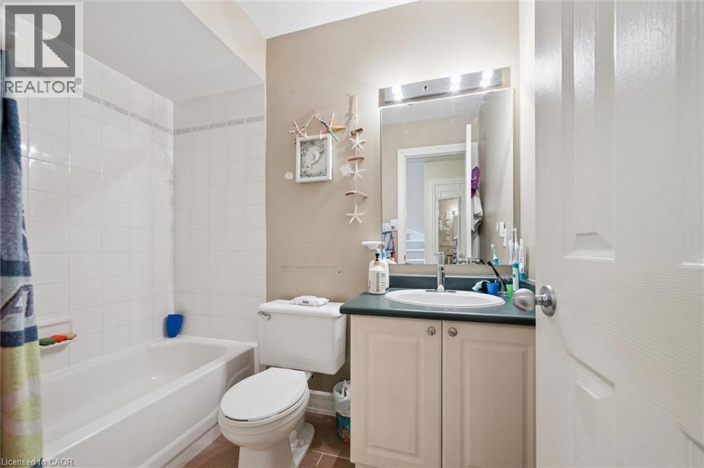 2254 Norfolk Drive, Oakville, Ontario  L6H 6H5 - Photo 15 - 40873456