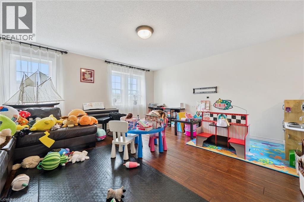 2254 Norfolk Drive, Oakville, Ontario  L6H 6H5 - Photo 17 - 40873456