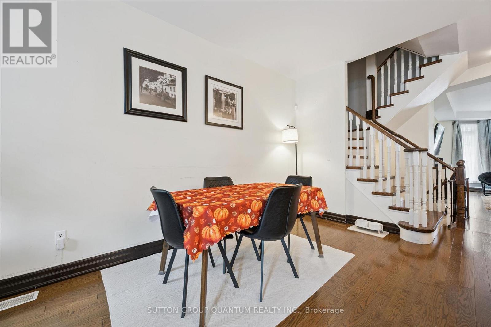 2254 Norfolk Drive, Oakville, Ontario  L6H 6H5 - Photo 13 - W14109344