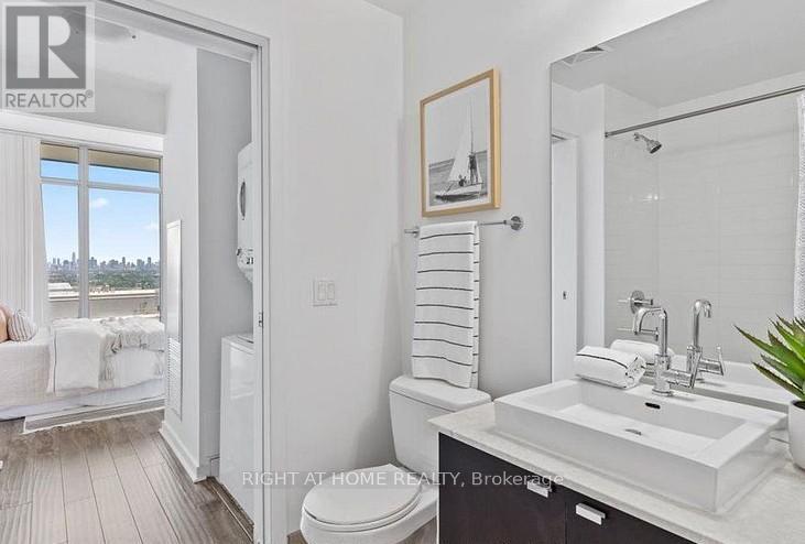 3313 - 105 The Queens Way, Toronto, Ontario  M6S 5B5 - Photo 13 - W14109346