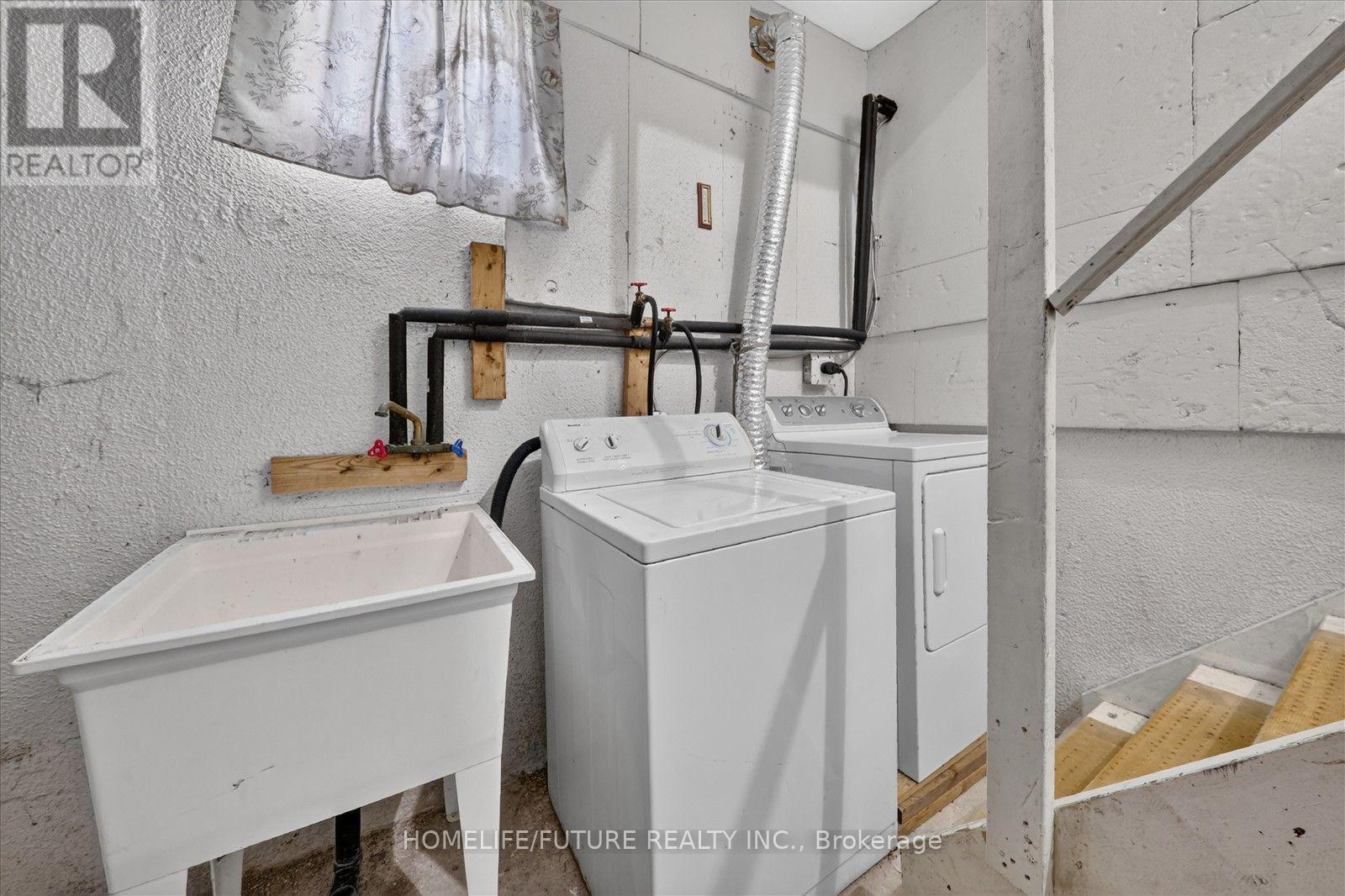 7 Winterfold Drive, Brampton, Ontario  L6V 3S7 - Photo 39 - W14109356