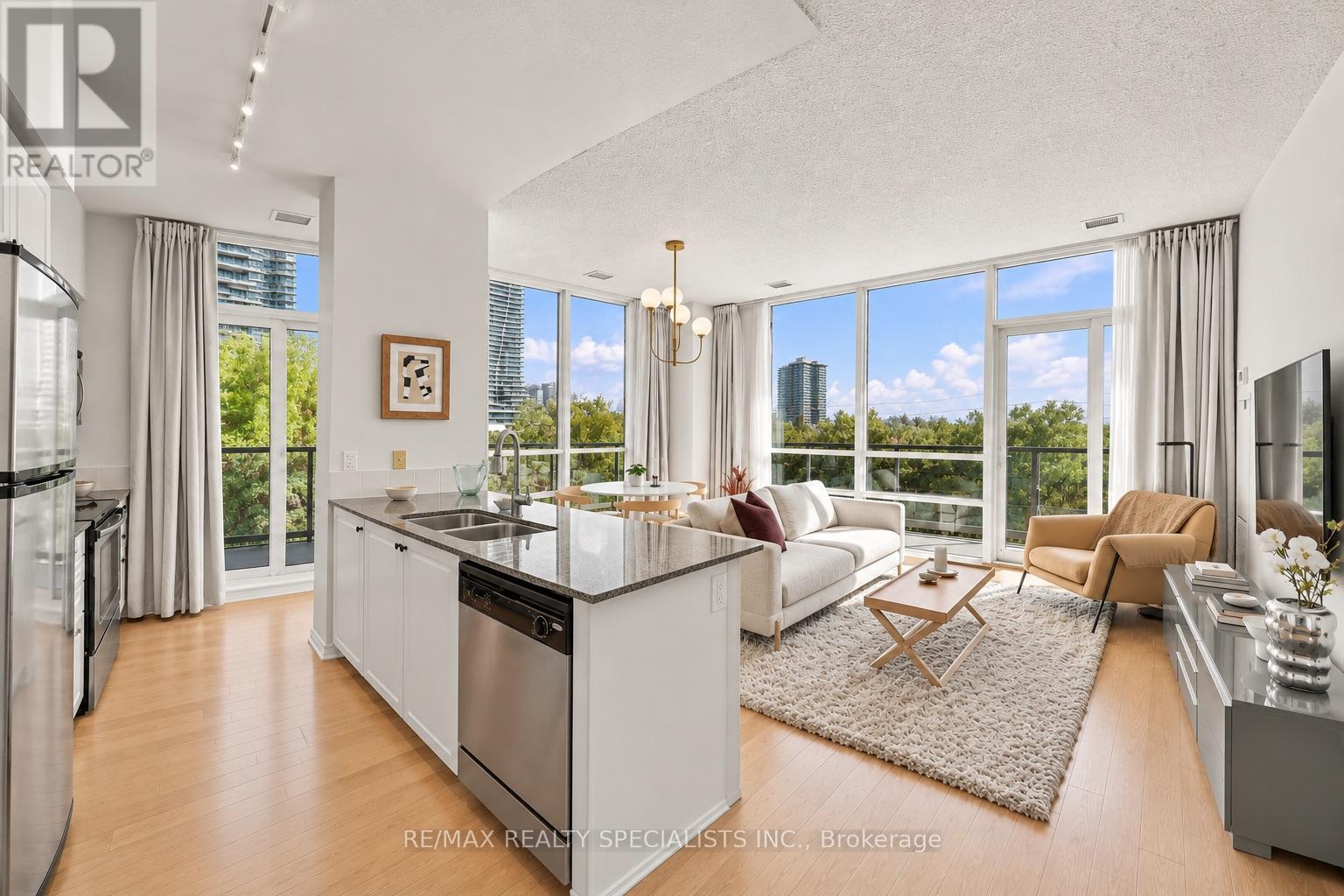 308 - 2230 LAKE SHORE BOULEVARD W, Toronto, Ontario
