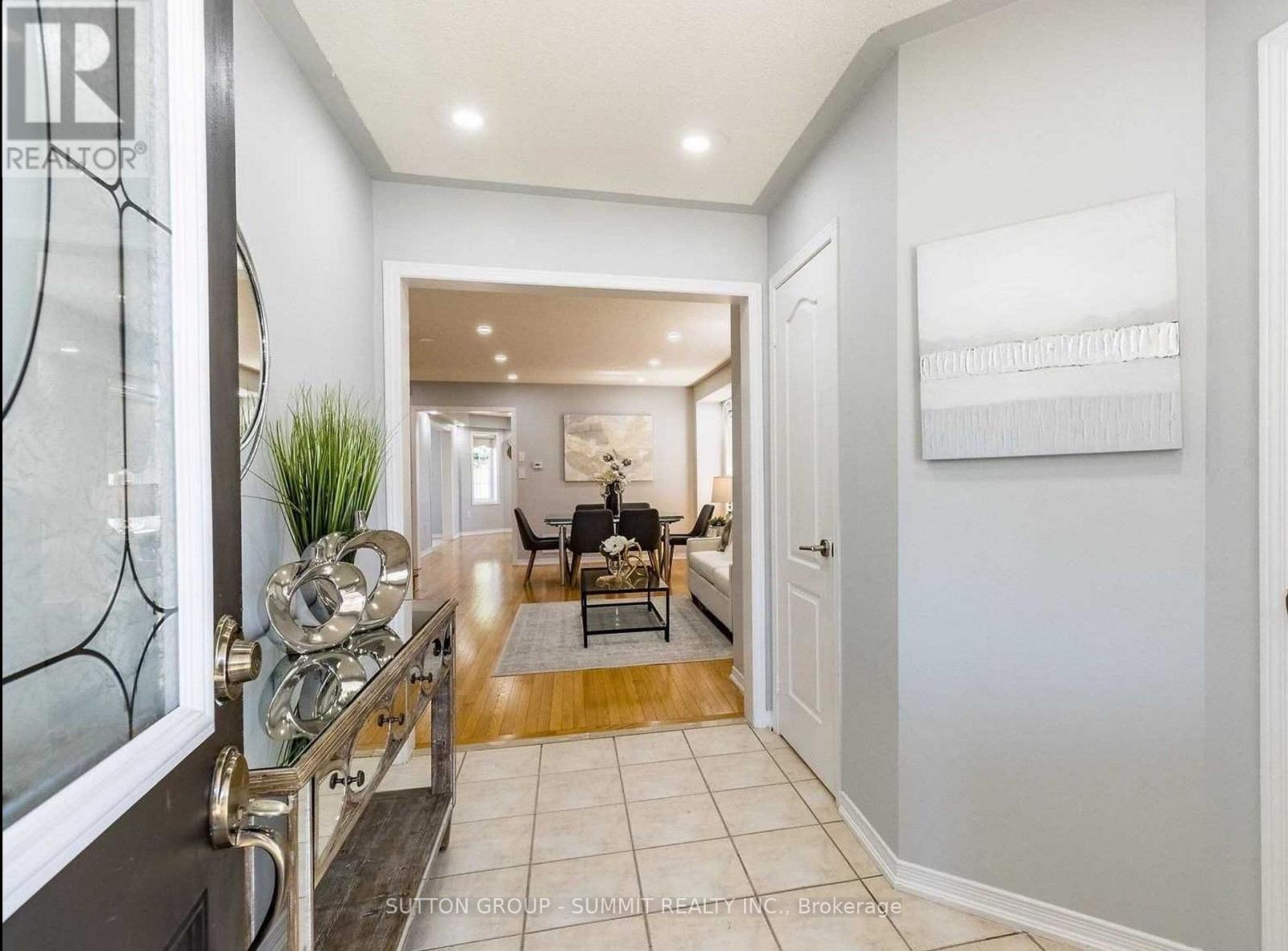 17 RIVER HEIGHTS DRIVE, Brampton, Ontario