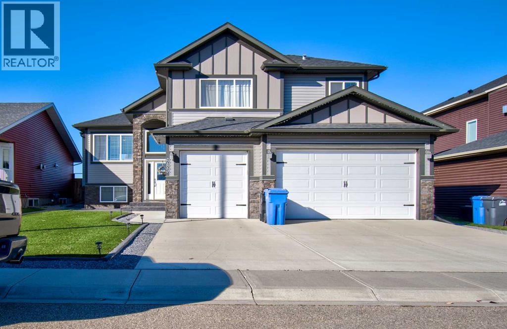685 West Highland Crescent