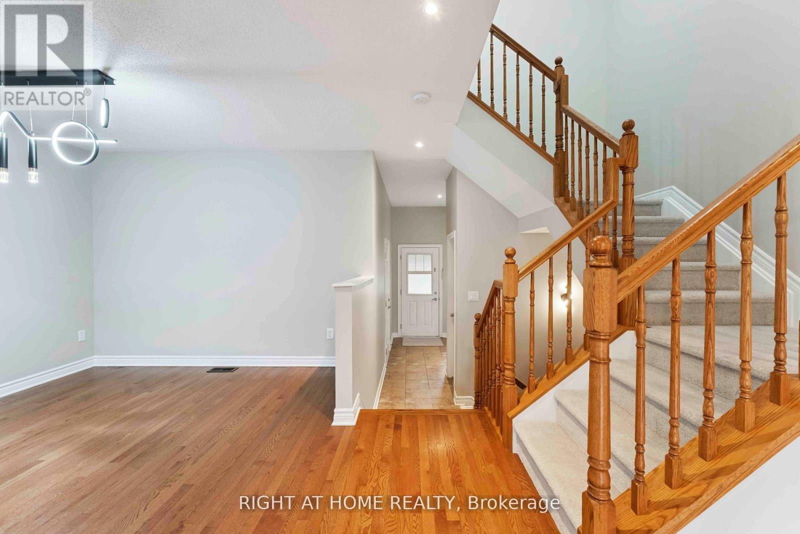 195 Mancini Way, Ottawa, Ontario  K2J 5X4 - Photo 2 - X14109386