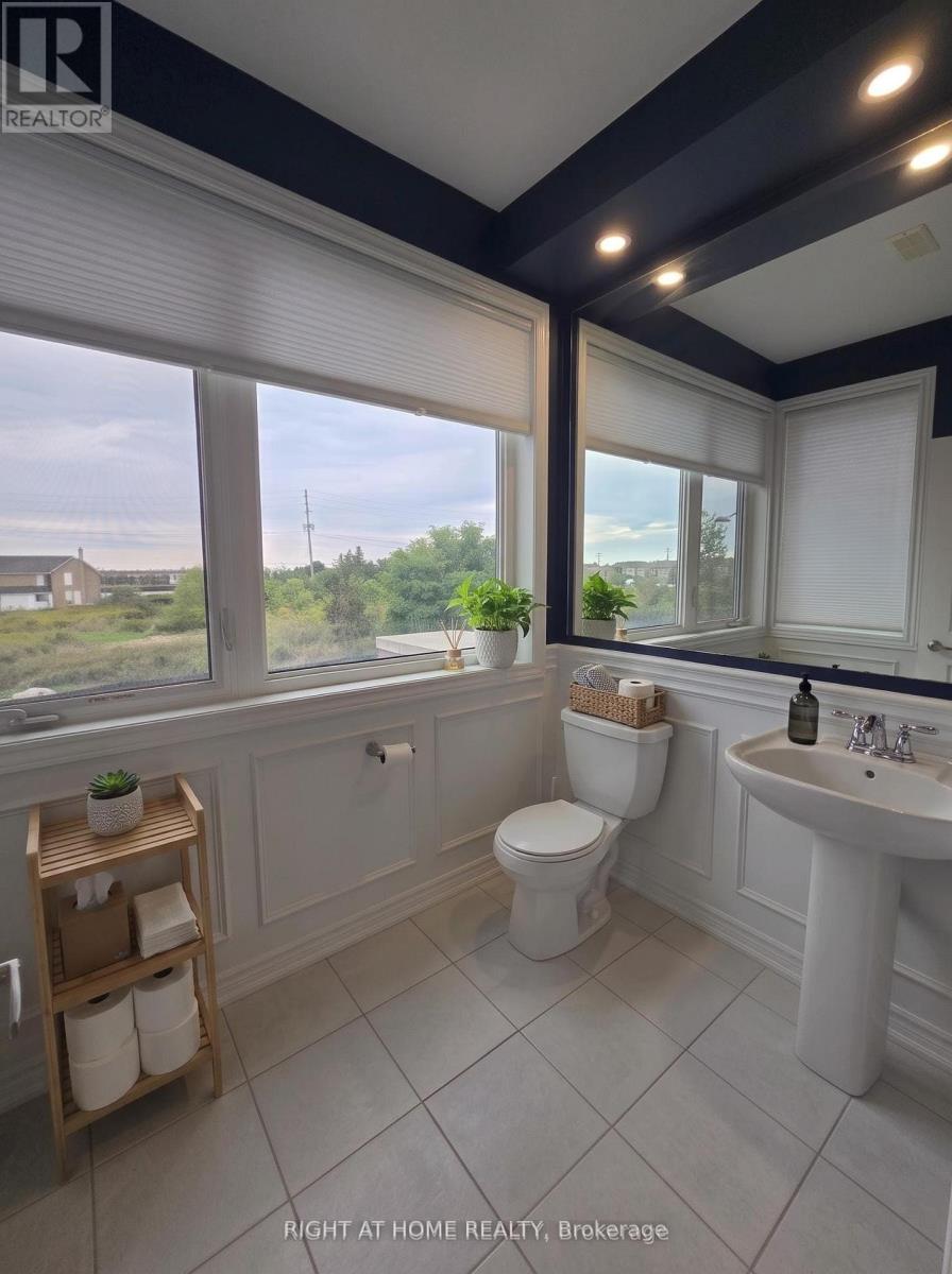 14 Concetta Conte Avenue, Markham (Victoria Square), Ontario  L6C 0Z5 - Photo 20 - N13796164