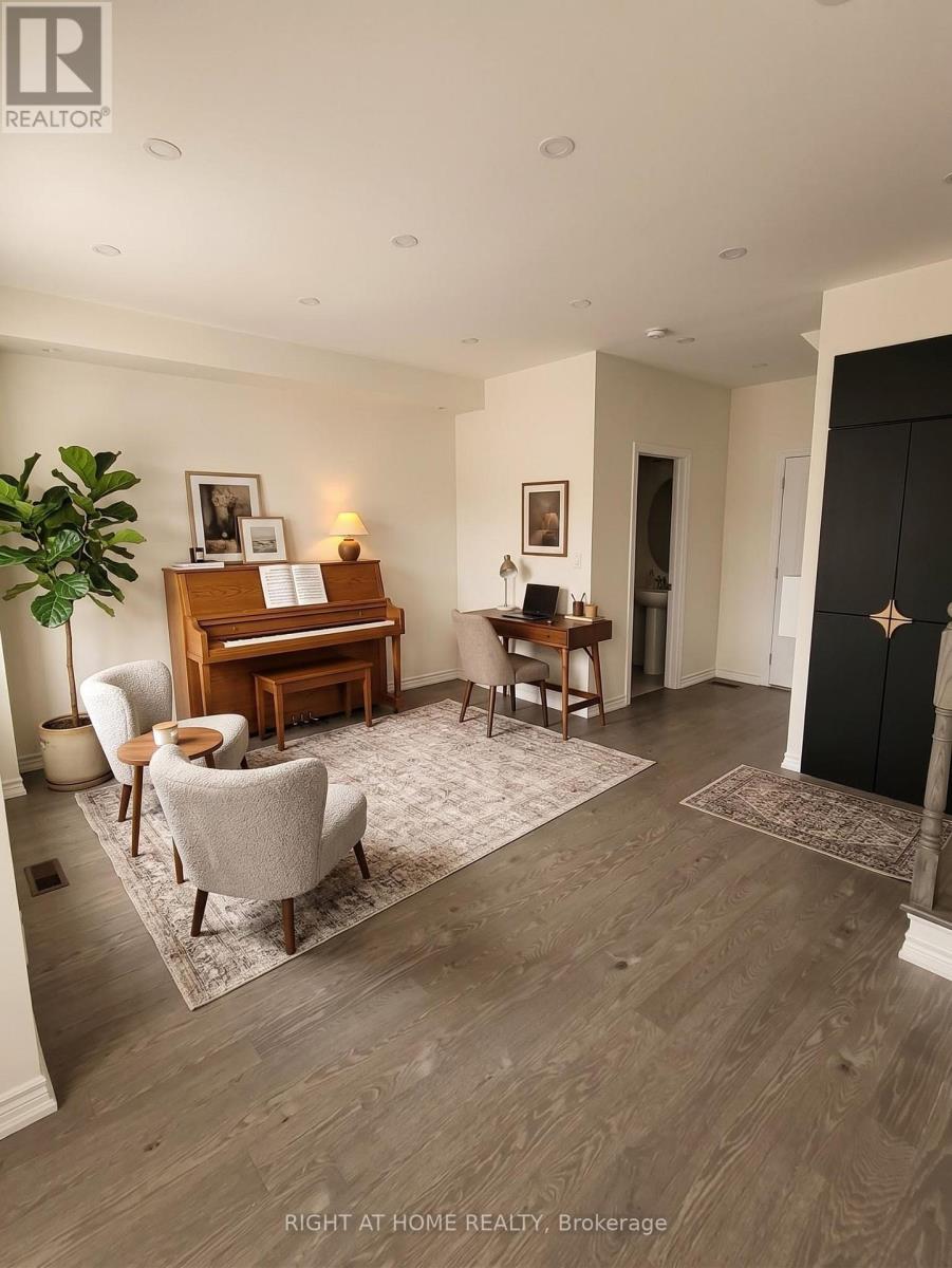 14 Concetta Conte Avenue, Markham (Victoria Square), Ontario  L6C 0Z5 - Photo 5 - N13796164