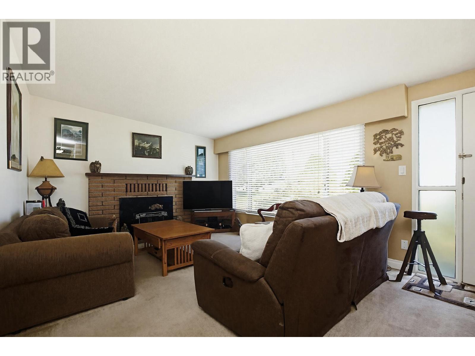 11895 230 Street, Maple Ridge, British Columbia  V2X 6R3 - Photo 5 - R3177952