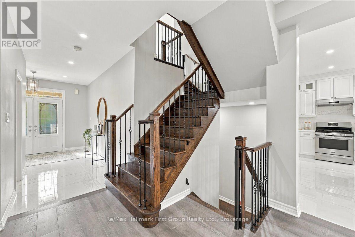 9 Tampsett Avenue, Ajax, Ontario  L1Z 0N7 - Photo 19 - E14109410