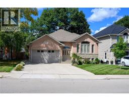 219 JACQUELINE Boulevard, Hamilton, Ontario