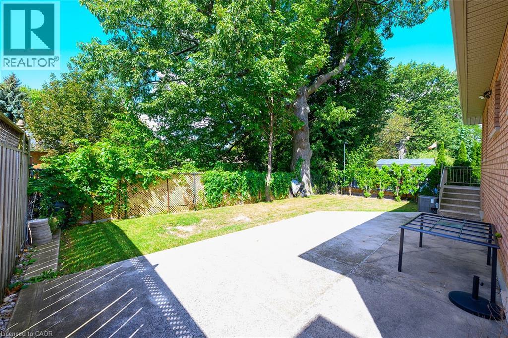 219 Jacqueline Boulevard, Hamilton, Ontario  L9B 2T6 - Photo 48 - 40865522