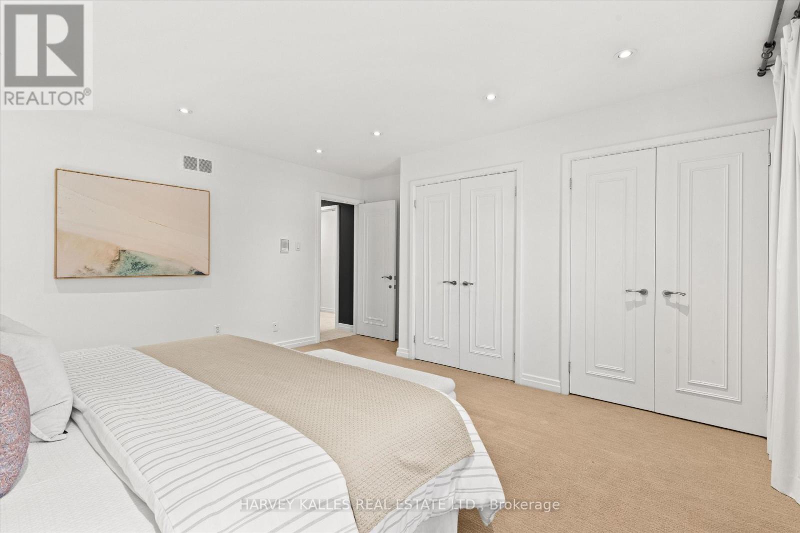 111 Laurelcrest Avenue, Toronto (Clanton Park), Ontario  M3H 2B2 - Photo 36 - C14109408