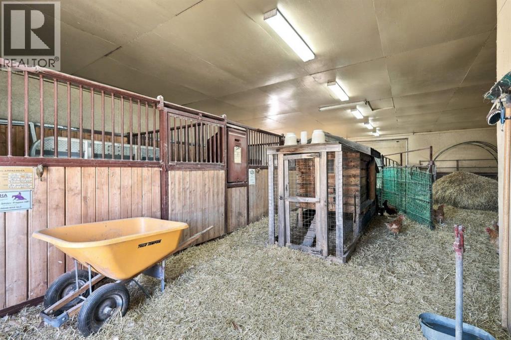 264013 Township Road 433 Township