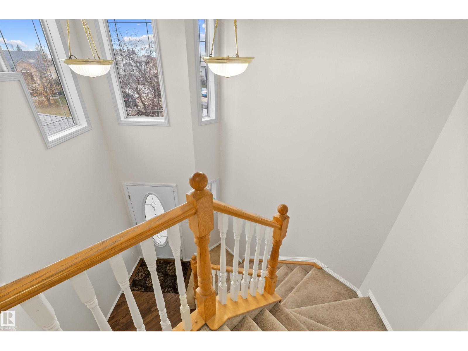 305 WILD ROSE WY NW