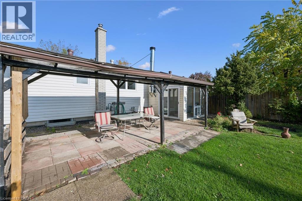 259 Thorncrest Drive, Waterloo, Ontario  N2L 4L2 - Photo 39 - 40871065