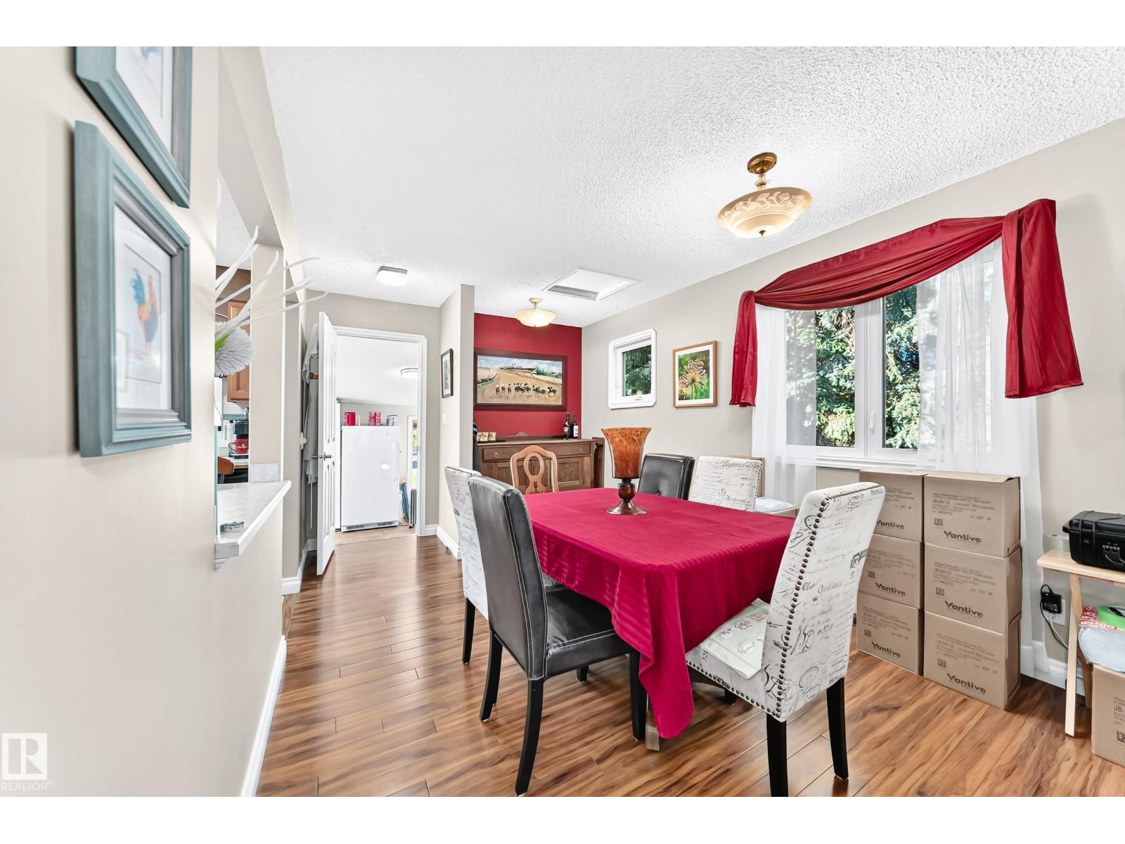 #10 52520 RGE ROAD 21
