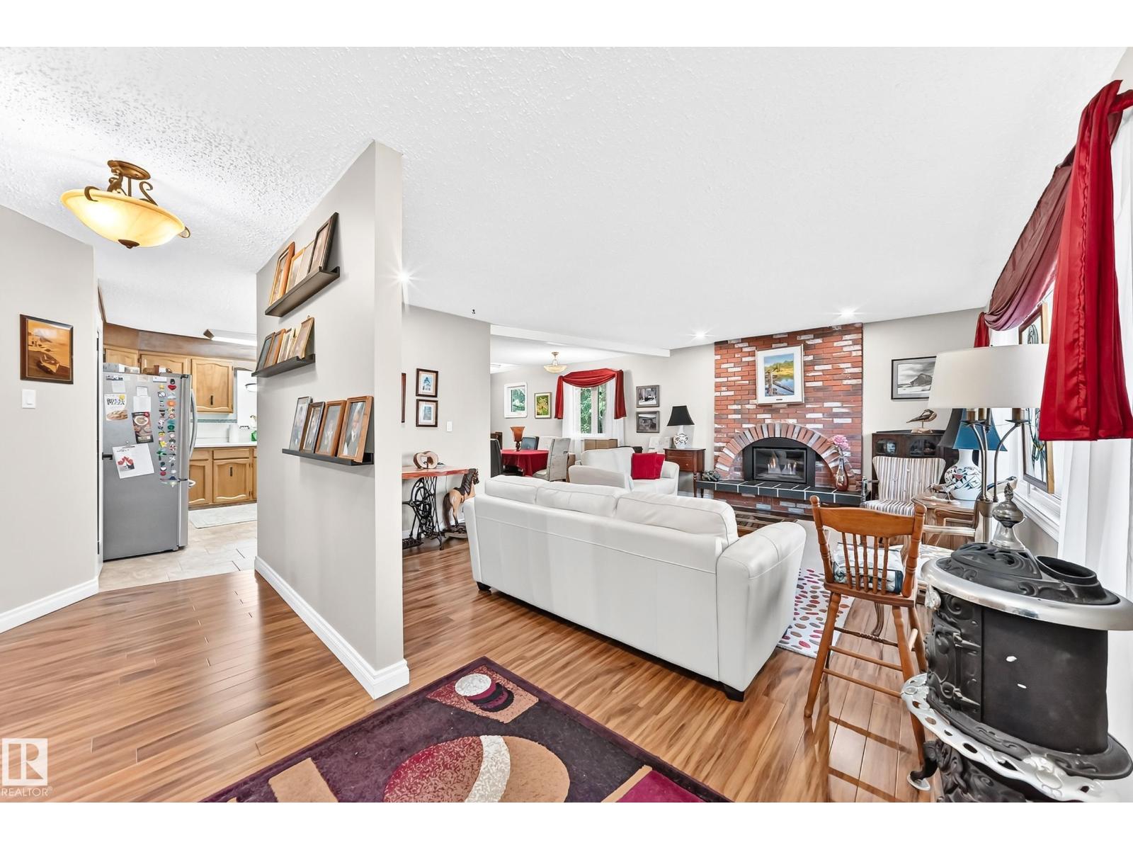 #10 52520 RGE ROAD 21