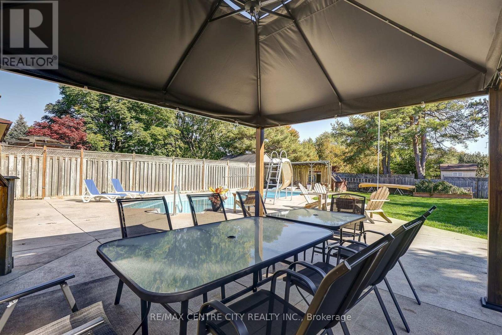 68 Lois Avenue, Central Elgin, Ontario  N5R 5A4 - Photo 14 - X14109438
