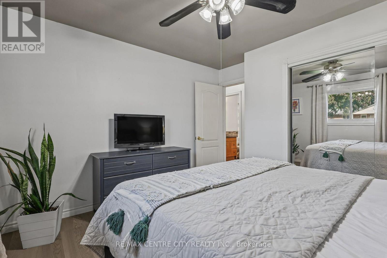 68 Lois Avenue, Central Elgin, Ontario  N5R 5A4 - Photo 35 - X14109438