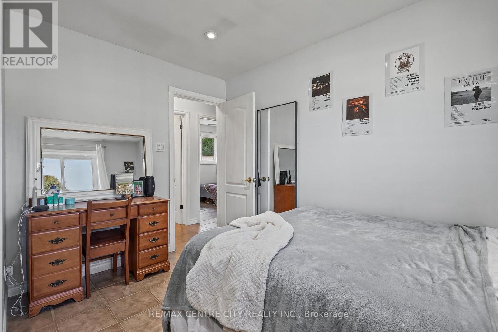 68 Lois Avenue, Central Elgin, Ontario  N5R 5A4 - Photo 39 - X14109438