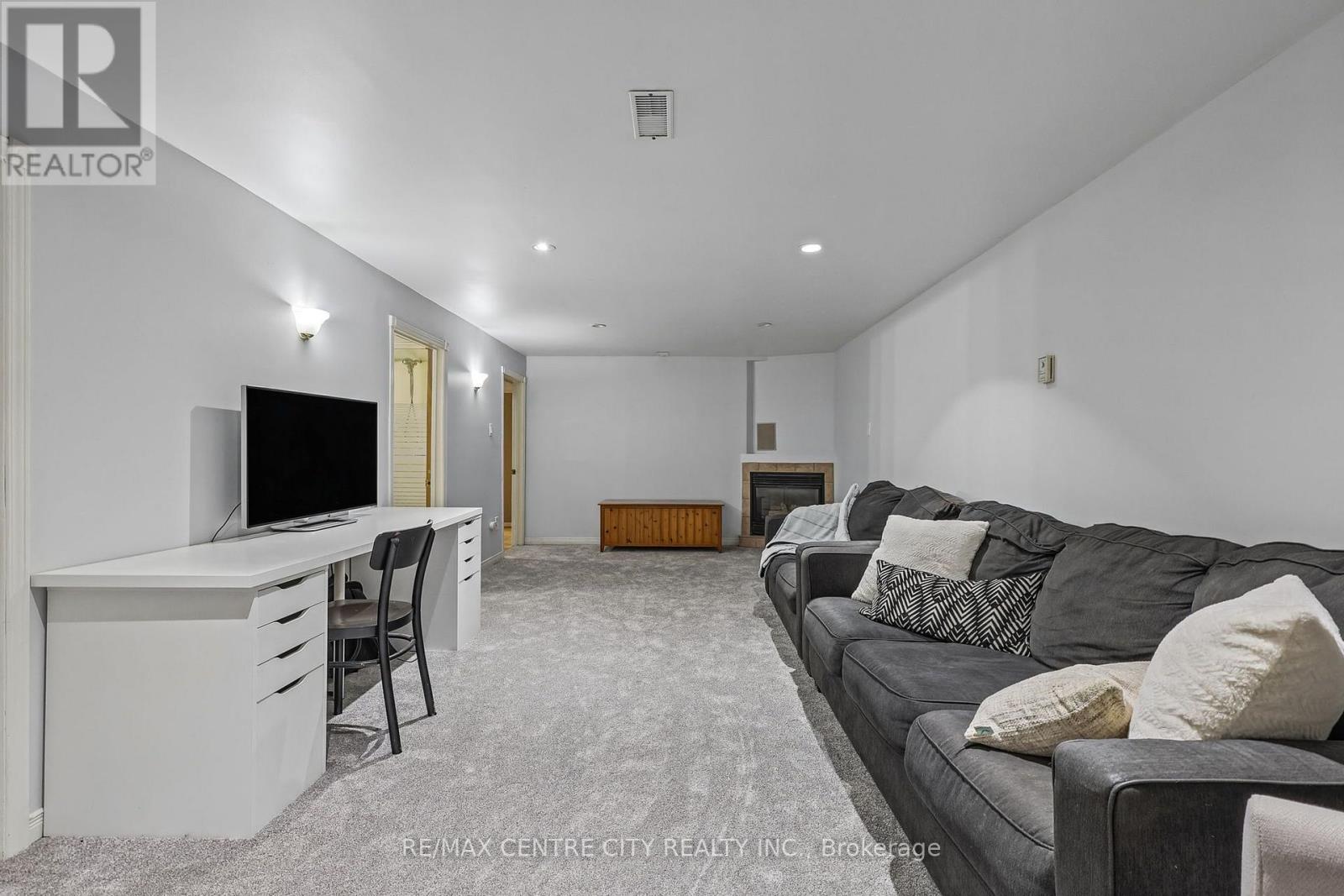 68 Lois Avenue, Central Elgin, Ontario  N5R 5A4 - Photo 42 - X14109438