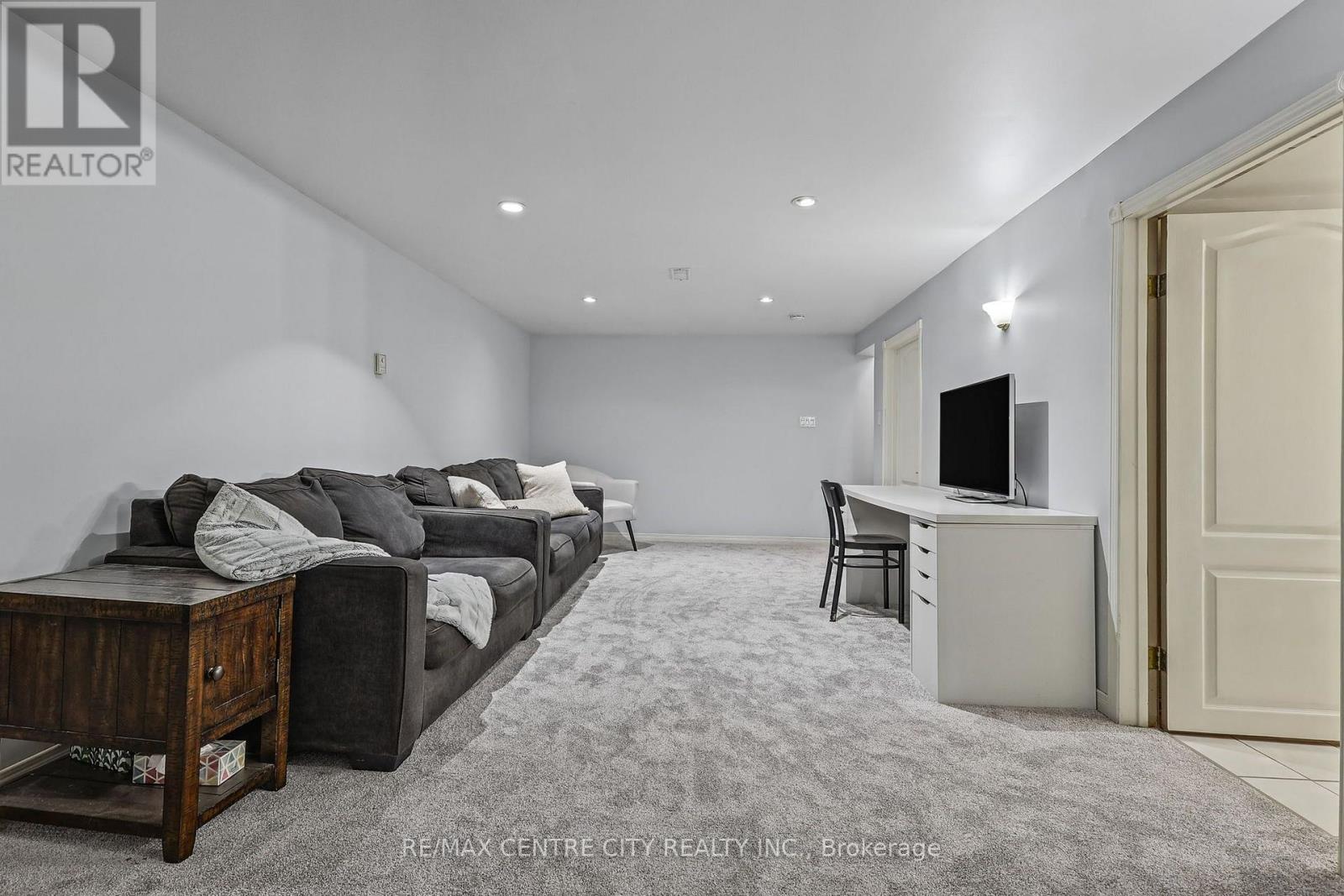 68 Lois Avenue, Central Elgin, Ontario  N5R 5A4 - Photo 43 - X14109438