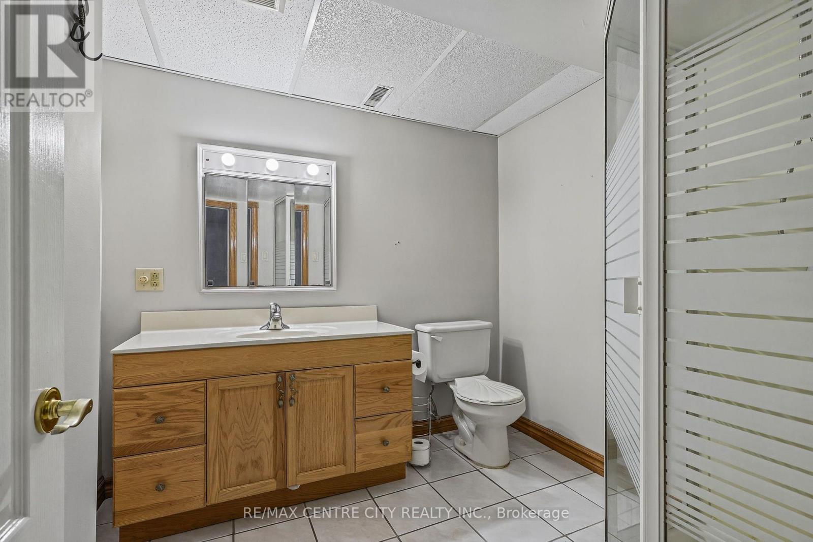68 Lois Avenue, Central Elgin, Ontario  N5R 5A4 - Photo 49 - X14109438
