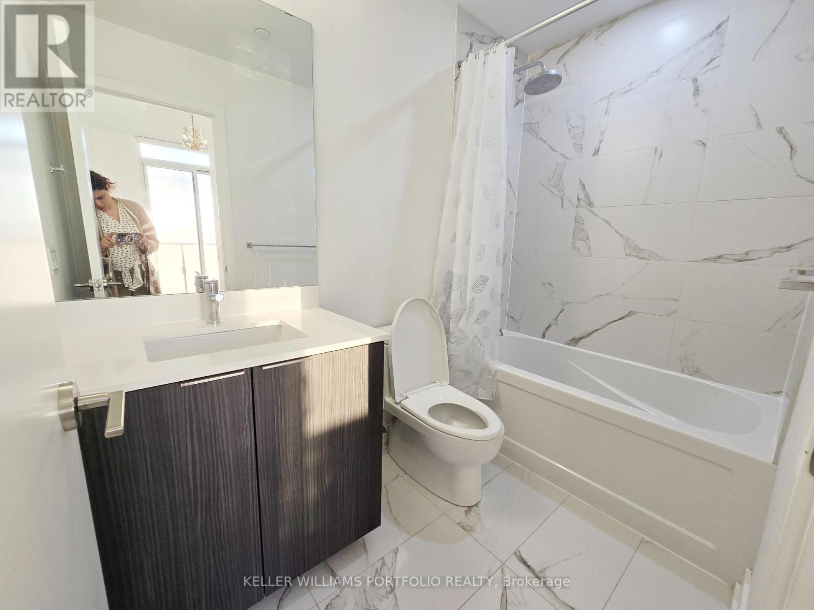 8 Olympic Garden Drive, Toronto (Newtonbrook East), Ontario  M2M 0B9 - Photo 24 - C14109426