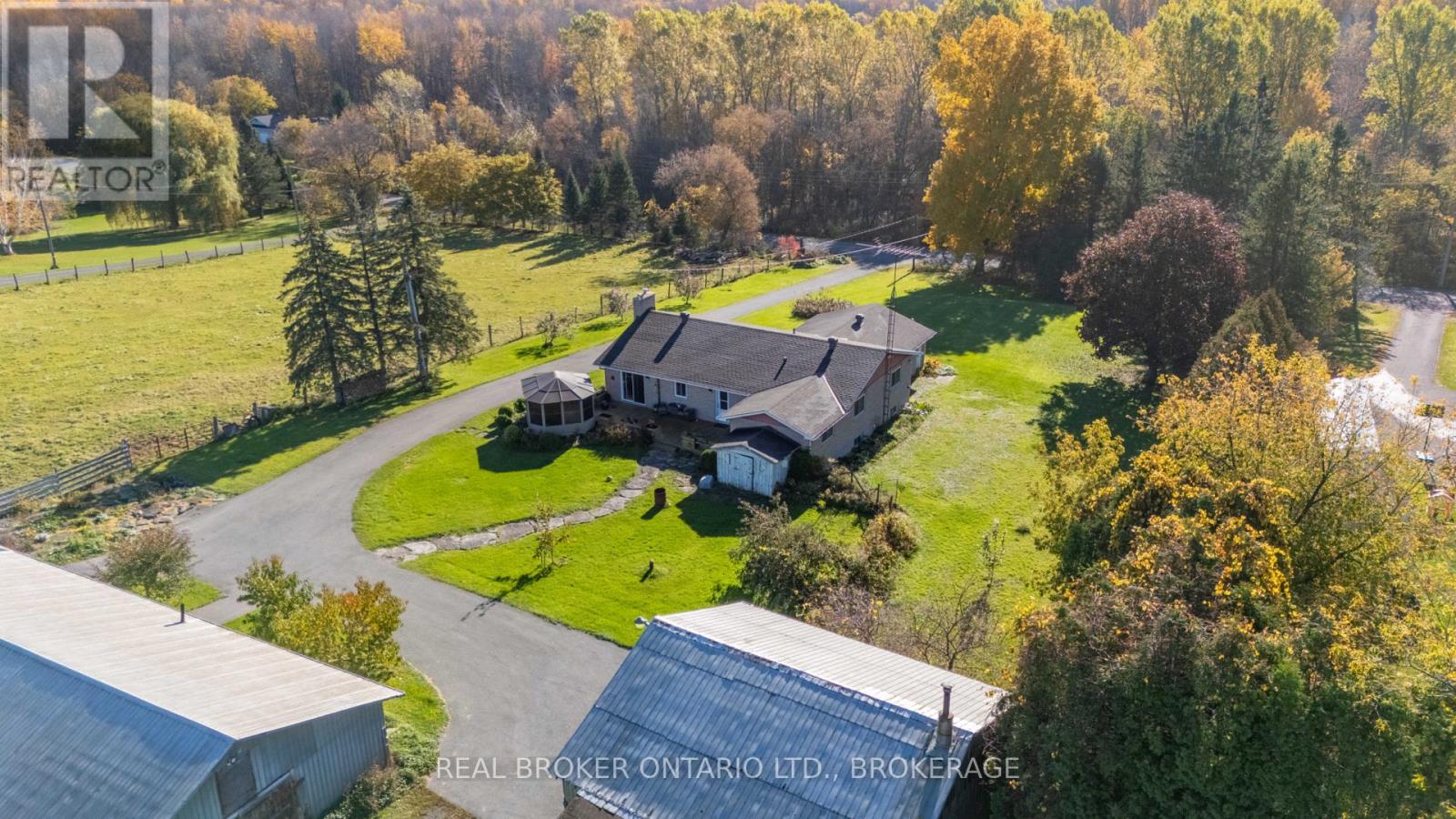 18749 Paragon Road, South Glengarry, Ontario  K6H 5R5 - Photo 10 - X14109428