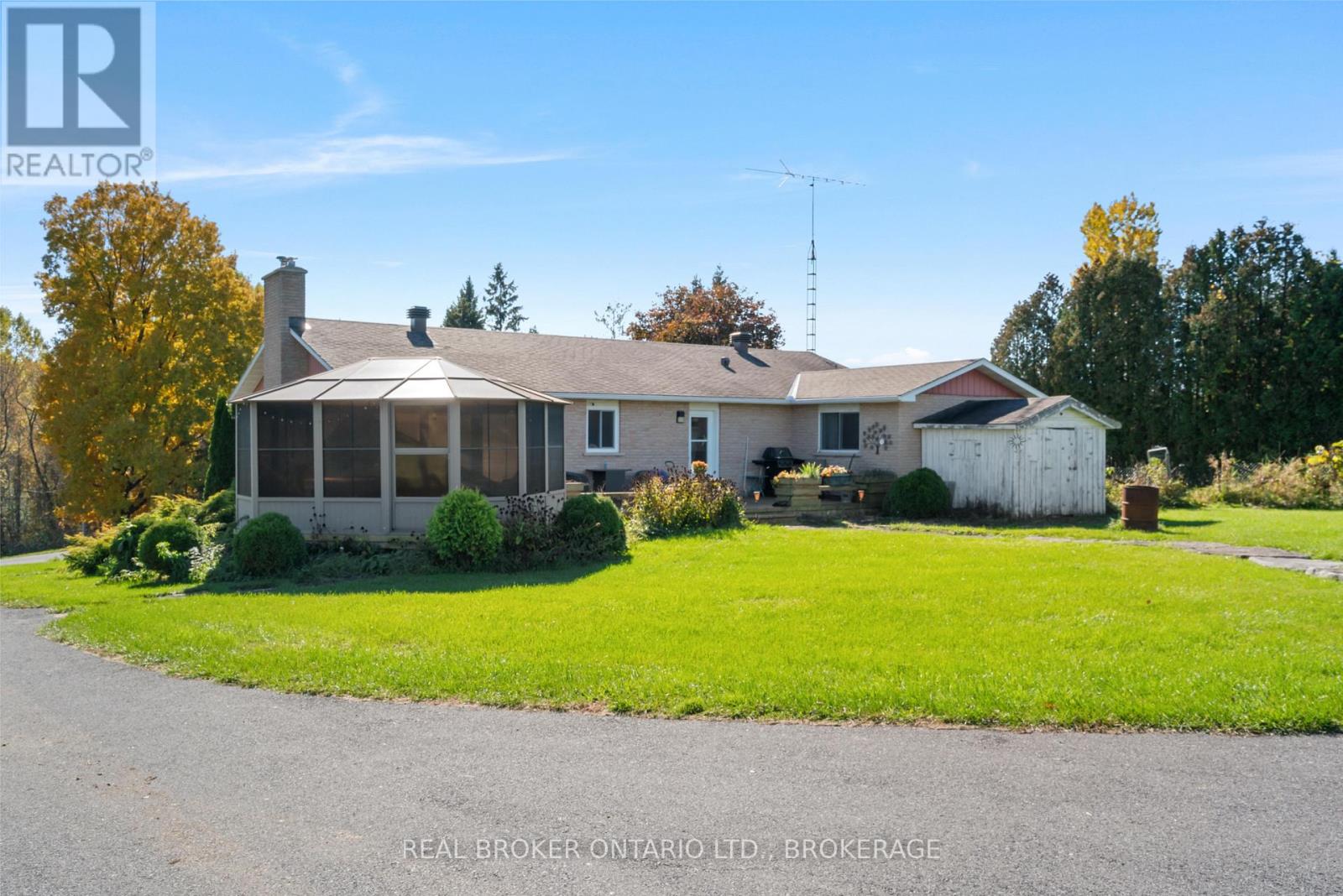 18749 Paragon Road, South Glengarry, Ontario  K6H 5R5 - Photo 22 - X14109428