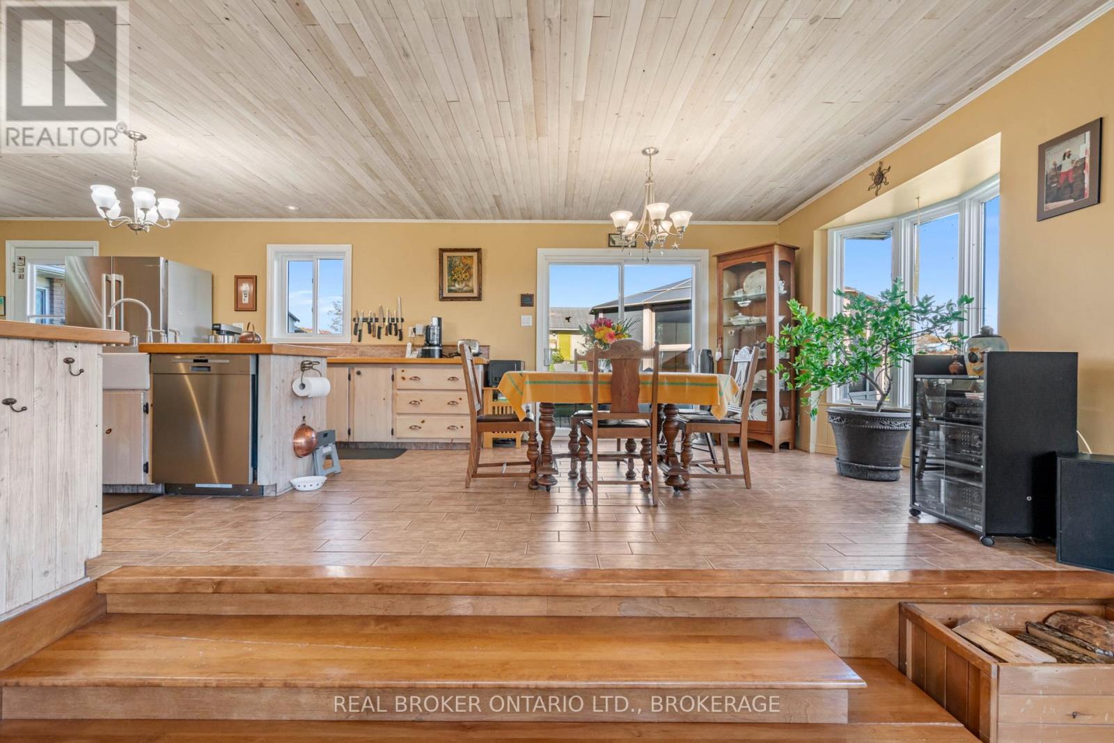 18749 Paragon Road, South Glengarry, Ontario  K6H 5R5 - Photo 29 - X14109428