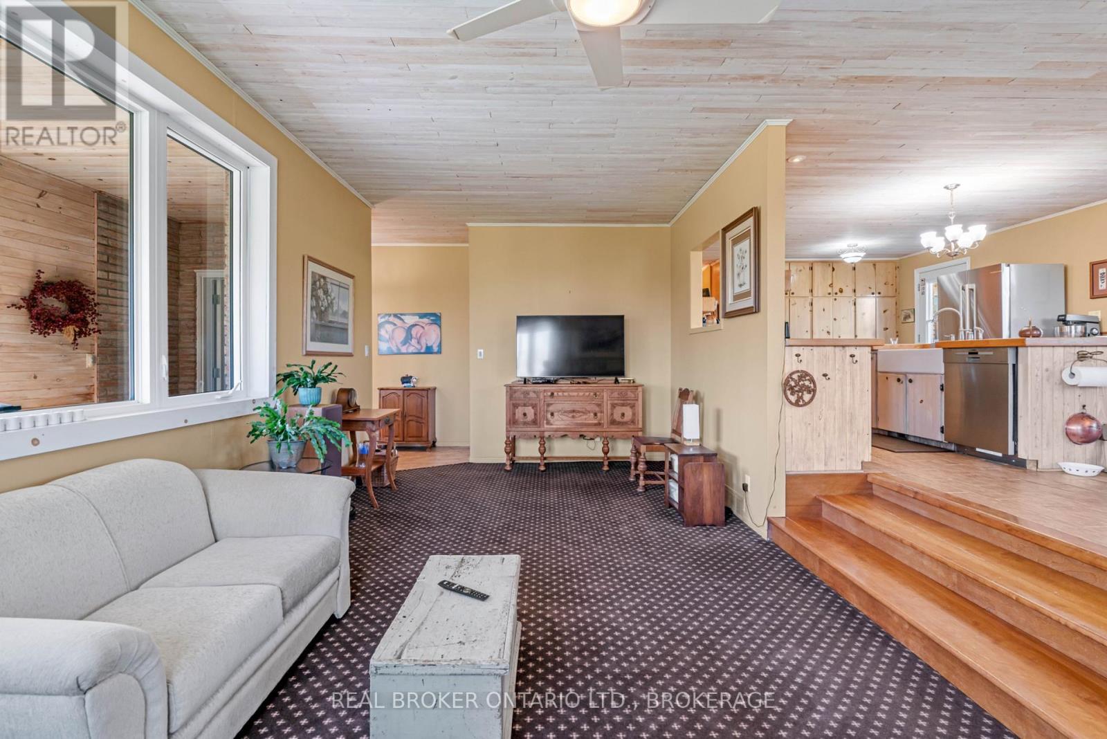 18749 Paragon Road, South Glengarry, Ontario  K6H 5R5 - Photo 35 - X14109428