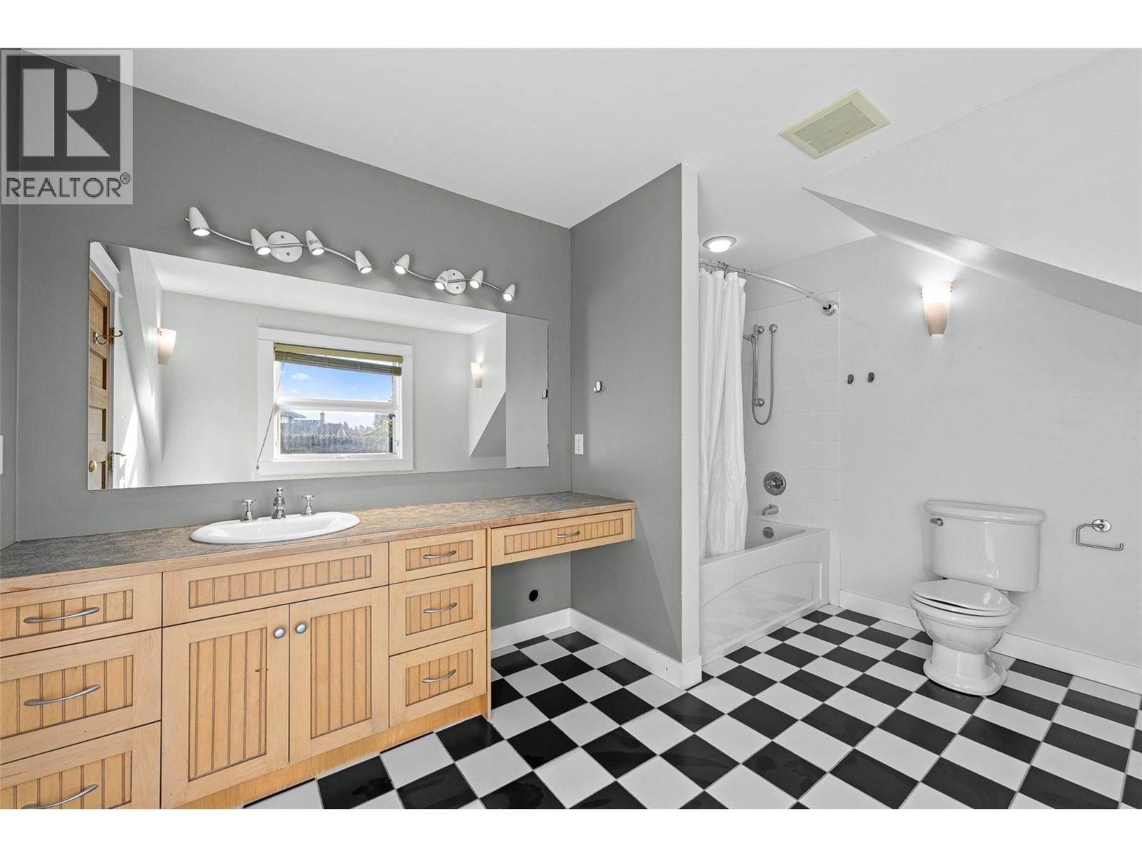 863 Coronado Crescent, Kelowna, British Columbia  V1W 2K3 - Photo 55 - 10404017