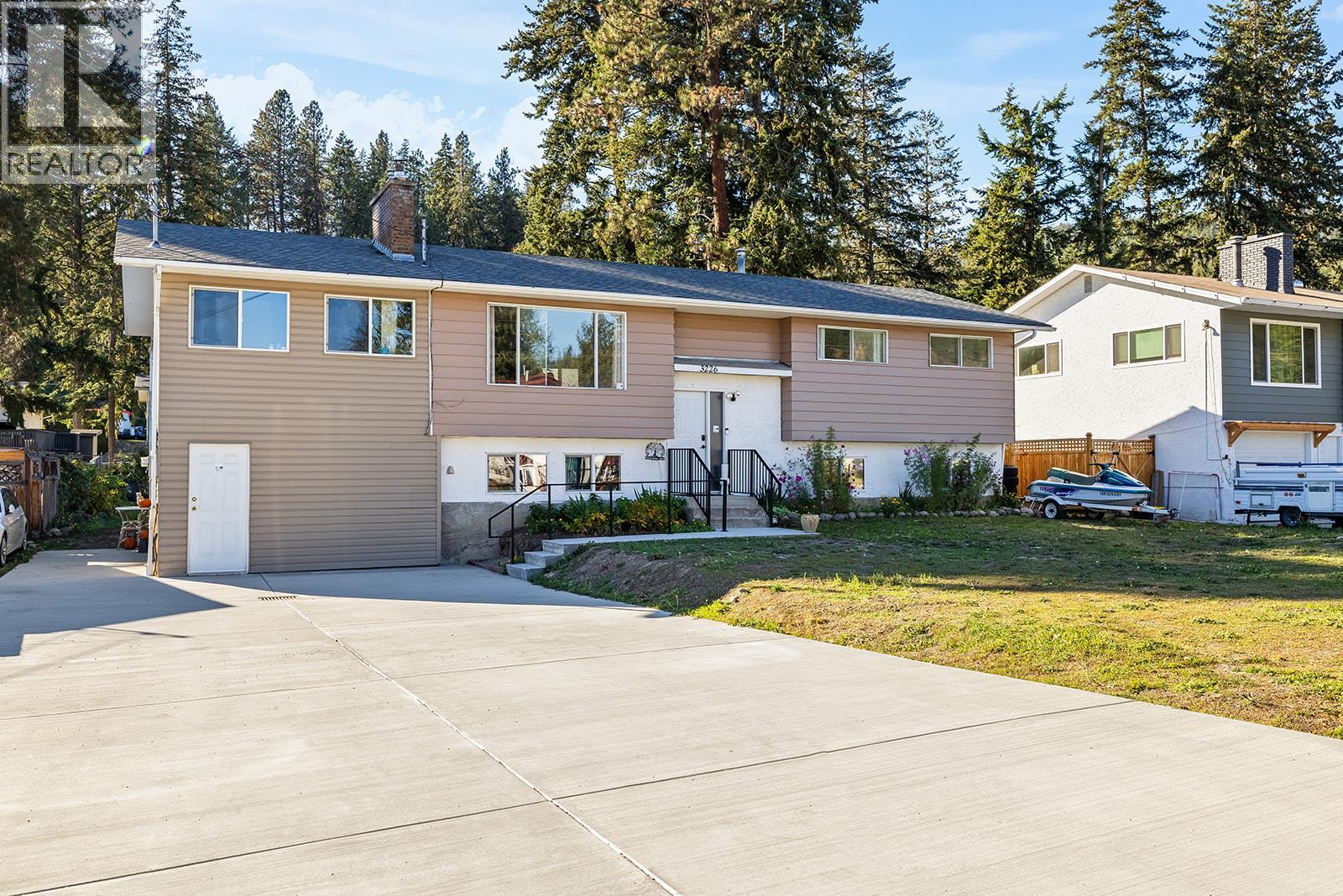 3226 McMahon Road, West Kelowna, British Columbia