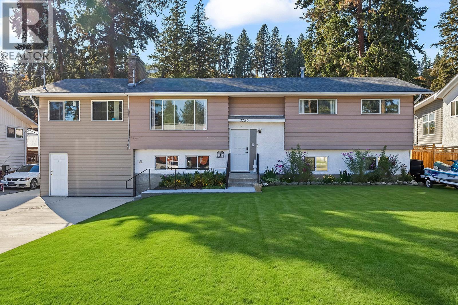 3226 Mcmahon Road, West Kelowna, British Columbia  V4T 1E9 - Photo 32 - 10403735