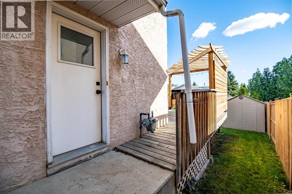33 Kirsch Close, Red Deer, Alberta  T4P 3M5 - Photo 6 - A2349565